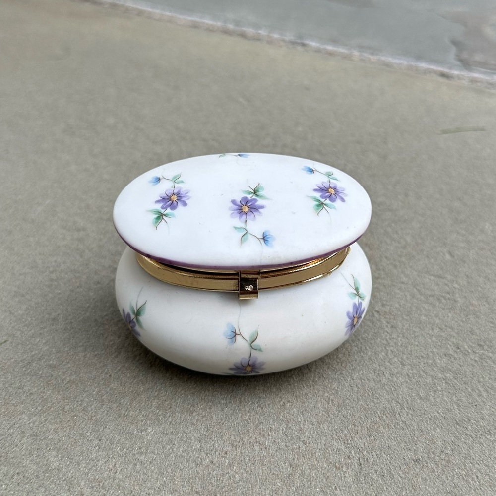 Sweet Hinged Trinket Box